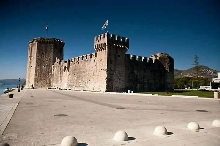 Villa Stella Trogir 0*,